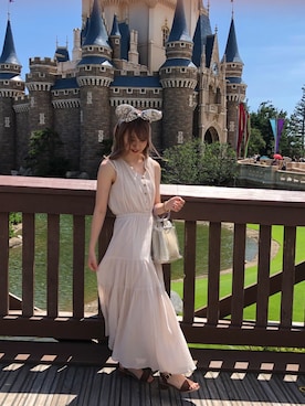 「AZUL by moussy（アズールバイマウジー）のアイテム（One piece dress、ベージュ系）」を使った、りーさん（レディース・153cm）の夏コーディネート