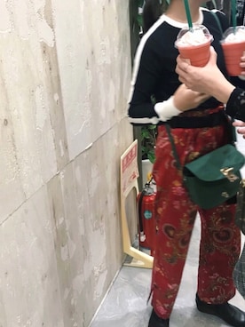 「abcd（ナシ）のアイテム（バッグ）」を使った、ていくさん（レディース・154cm）の冬コーディネート