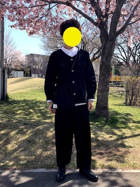「黒パンツ」｜「アイテム（ノーカラージャケット）」を使った、kochiさん（メンズ・174cm）の春コーディネート