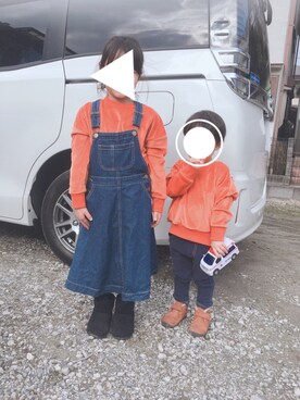 「アイテム（ジャンパースカート）」を使った、®︎etasさん（キッズ・90cm）の冬コーディネート