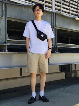 「アイテム（ボディバッグ/ウエストポーチ）」を使った、MEN'S STAFFさん（メンズ・177cm）の春コーディネート