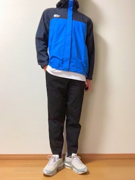 「ナイロンパーカー」｜「アイテム（スラックス）」を使った、kitaroさん（メンズ・170cm）の秋コーディネート