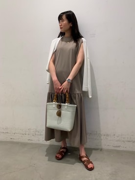 「PHILIPPE AUDIBERT（フィリップ オーディベール）の＜PHILIPPE AUDIBERT（フィリップオーディベール）＞メダルネックレス ∴（ネックレス）」を使った、𝓝さん（レディース・161cm）の春コーディネート