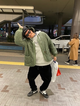 「airforce1」｜「アイテム（ジャケット/アウター）」を使った、おかわり王子さん（メンズ・180cm）の冬コーディネート