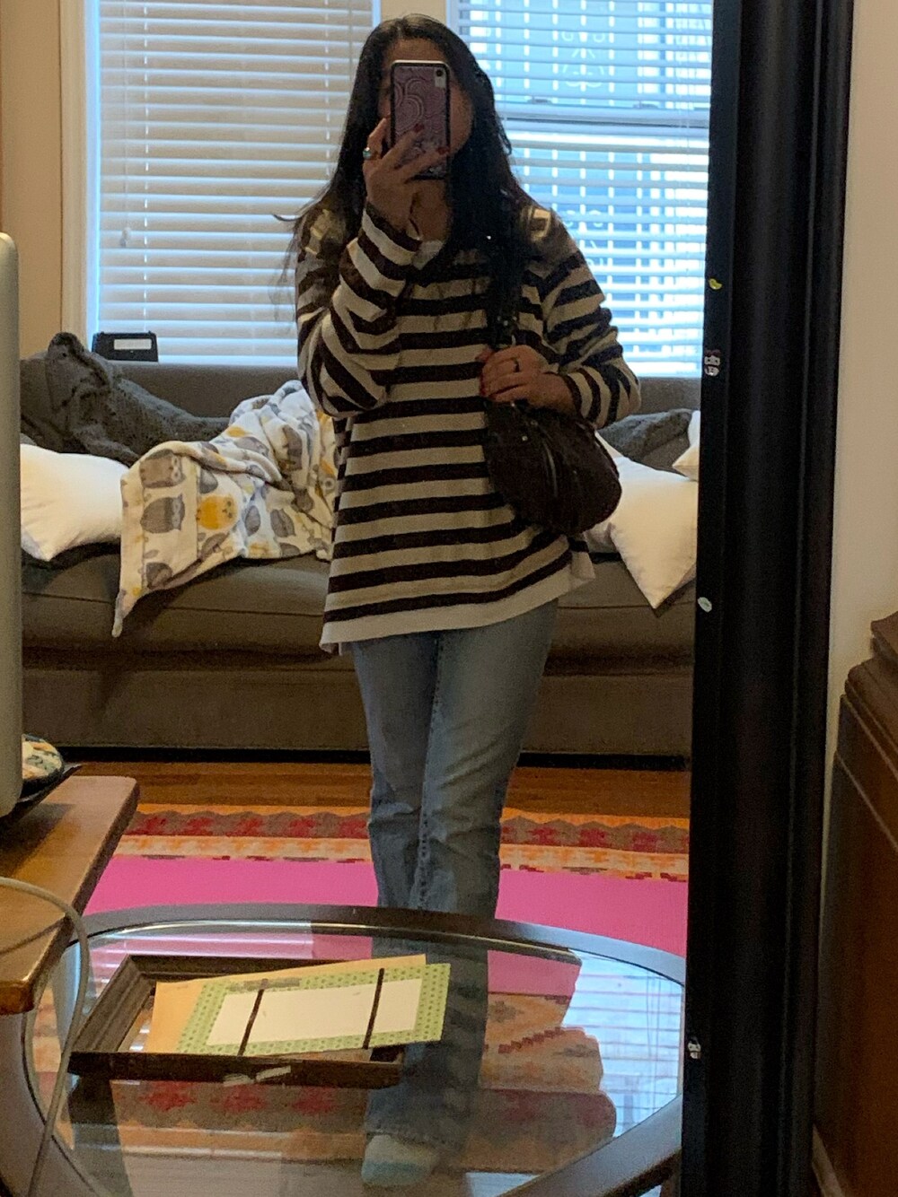 「BROWN、Aeropostale、jeans、demin、colorful、BAG、Cute、girl、lowwaisted、New York City」｜「white stagのアイテム（シャツ/ブラウス、ブラウン系）」を使った、Ayana.cocoさん（キッズ・160cm）の冬コーディネートの1枚目の写真