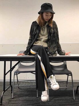 「PULL&BEAR（プルアンドベア）のアイテム（その他アウター）」を使った、DEBBIEJAIさん（レディース・158cm）の冬コーディネート