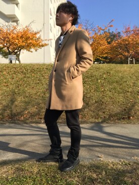 「総柄トップス」｜「アイテム（チェスターコート）」を使った、jununoさん（メンズ・172cm）の秋コーディネート
