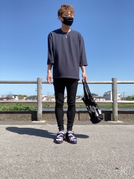 「1piu1uguale3 RELAX（ウノピュウノウグァーレトレリラックス）のアイテム（バッグ）」を使った、jununoさん（メンズ・173cm）の春コーディネート