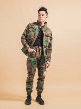 「pants」｜「アイテム（ジャケット/アウター）」を使った、初孟軒さん（メンズ・178cm）の春コーディネート