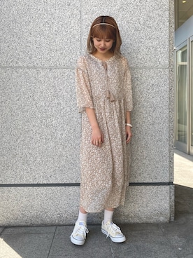 「Crisp（クリスプ）のアイテム（ヘアアクセサリー）」を使った、ミスズさん（レディース・161cm）の春コーディネート