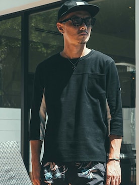 「アイテム（ピアス（片耳用）、ブラック系）」を使った、TANAKA (GARDEN CREW)さん（メンズ・173cm）の春コーディネート