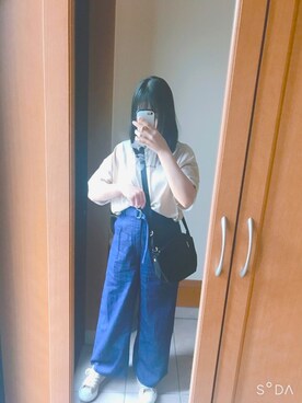 「Honeys（ハニーズ）のロゴ刺繍Ｔシャツ（Tシャツ/カットソー、ベージュ系）」を使った、yunanaさん（レディース・158cm）の春コーディネート