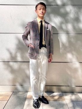「ホワイトデニム」｜「アイテム（財布/小物）」を使った、BEAMS Fさん（メンズ・170cm）の冬コーディネート