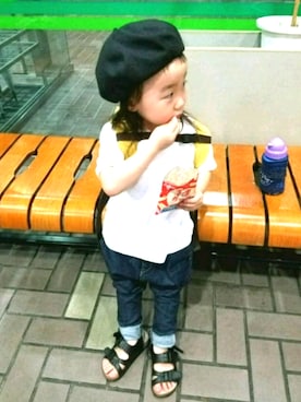 「ポケットＴシャツ」｜「アイテム（ハンチング/ベレー帽）」を使った、あみおさん（キッズ・90cm）の秋コーディネート