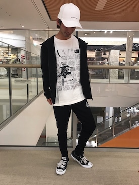 「RATTLE TRAP（ラトルトラップ）のアイテム（ジャージ）」を使った、tomoさん（メンズ・169cm）の冬コーディネート