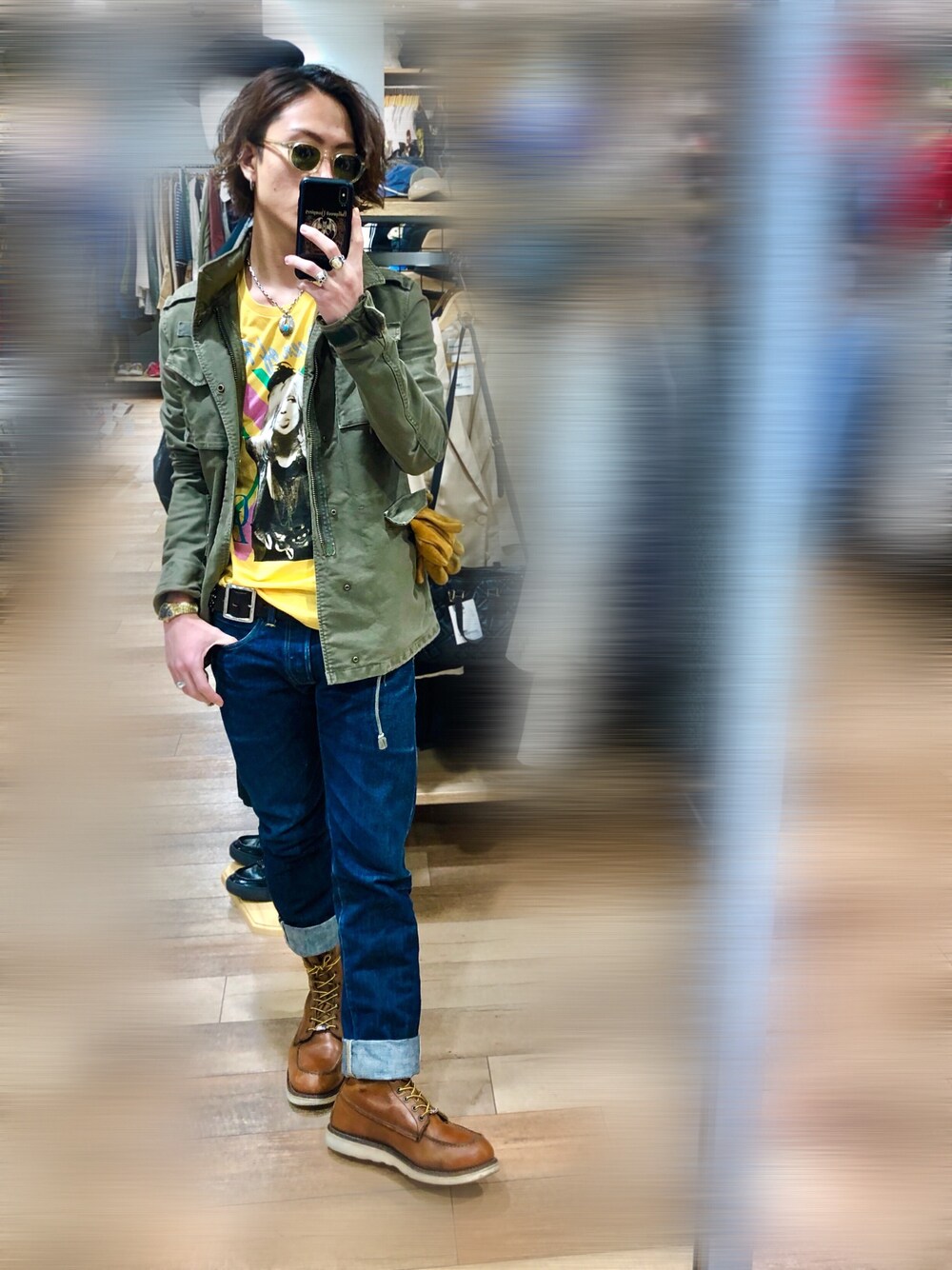 「カジュアル、春コーデ、イエロー、カーキ、M65、AKM、RED WING、Hysteric Glamour、アメカジ、rrl」｜「MOSCOTのアイテム（サングラス、イエロー系）」を使った、Jackさん（メンズ・171cm）の冬コーディネートの1枚目の写真