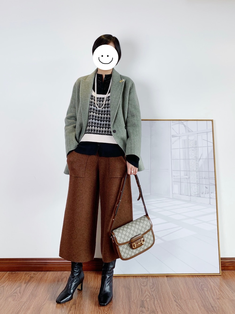 「ootd、休闲、复古、日系极简、女人味、基础款、通勤穿搭」｜「GUCCIのGucci 1955 Morsetto GG Supreme Horsebit Shoulder Bag（ショルダーバッグ、ブラウン系）」を使った、YUKIさん（レディース・166cm）の秋コーディネートの1枚目の写真