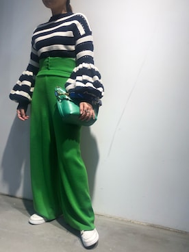 「self-portrait（セルフポートレート）のアイテム」を使った、KIYOKAさん（レディース・151cm）の冬コーディネート