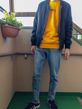 「zozoデニム」｜「アイテム（MA-1）」を使った、こいこいさん（メンズ・182cm）の秋コーディネート
