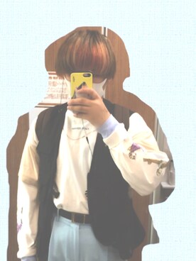 「Left Aloneのアイテム（トップス、ホワイト系）」を使った、蜂蜜レモンさん（メンズ・170cm）の春コーディネート