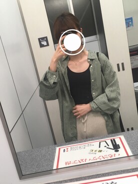 「MUJI」｜「アイテム（アクセサリー）」を使った、moeさん（レディース・161cm）の春コーディネート