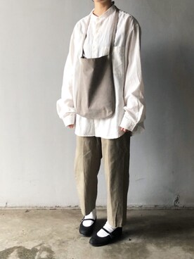 「ノーカラーシャツ」｜「アイテム（その他シューズ）」を使った、ゆうさん（レディース・157cm）の春コーディネート