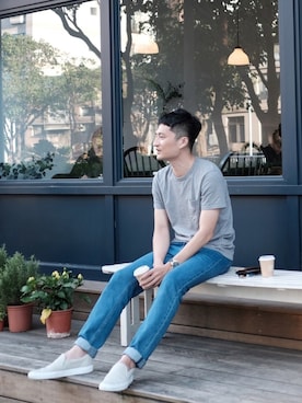「COMMON PROJECTS（コモンプロジェクト）のアイテム（スリッポン）」を使った、ChrisHsuさん（メンズ・173cm）の夏コーディネート