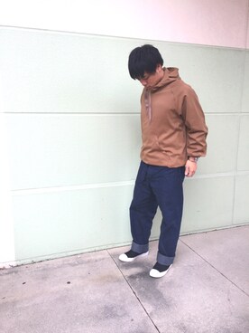 「bukht（ブフト）のアイテム（パーカー、ベージュ系）」を使った、shun kinoshitaさん（メンズ・170cm）の冬コーディネート