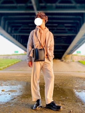「白パンツコーデ」｜「アイテム（ジャケット/アウター）」を使った、yukiさん（メンズ・169cm）の秋コーディネート