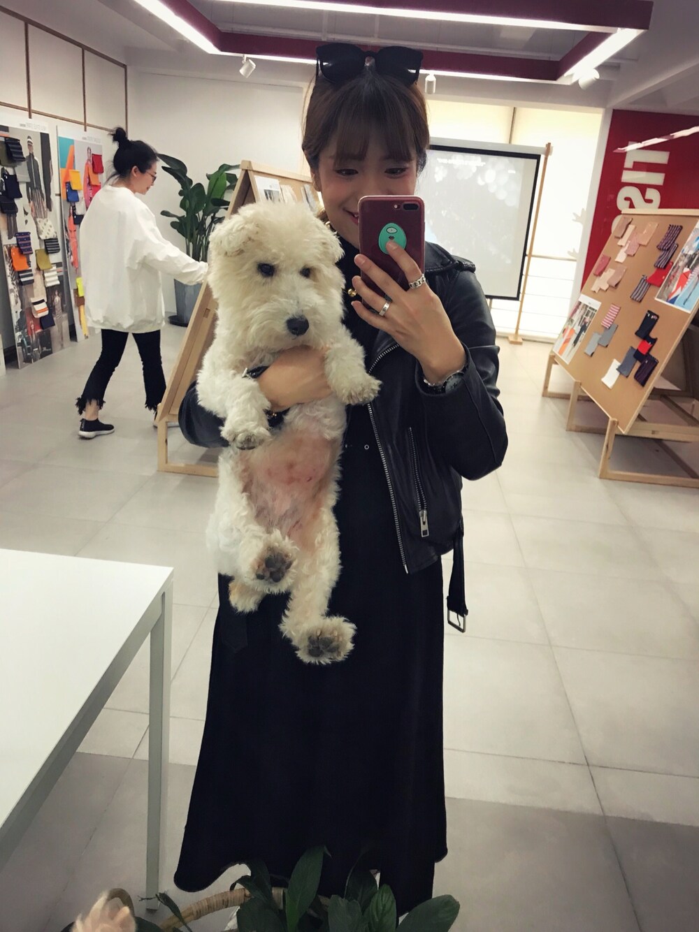 「ALLSAINTSのアイテム（ライダースジャケット、ブラック系）」を使った、Somnus_daiさん（レディース・160cm）の春コーディネートの1枚目の写真