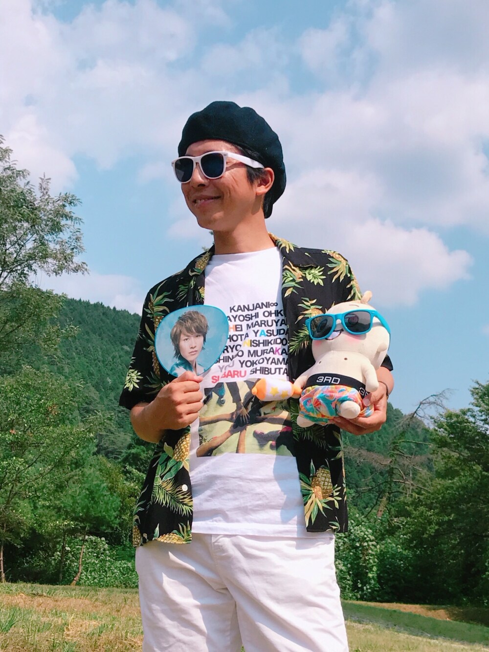 「関ジャニ、安田章大、gr8est、gr8est  baby」｜「安田章大のアイテム（扇子/うちわ、ブルー系）」を使った、太郎おっさんeighterさん（メンズ・172cm）の夏コーディネートの1枚目の写真