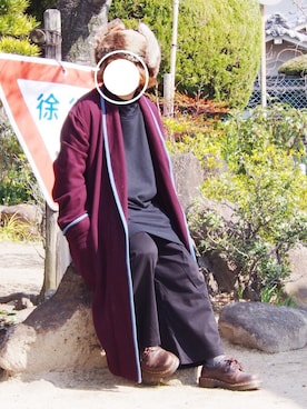 「真っ黒コーデ」｜「アイテム（その他アウター）」を使った、マリカタ。さん（レディース・151cm）の春コーディネート