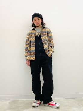 「チャックテイラー」｜「アイテム（サロペット/オーバーオール）」を使った、けんたさん（メンズ・163cm）の冬コーディネート