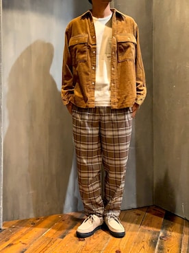 「UNION STATION（ユニオンステーション）のビッグシルエットコーデュロイシャツ（シャツ/ブラウス）」を使った、fumittさん（メンズ・178cm）の秋コーディネート