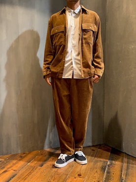 「UNION STATION（ユニオンステーション）のコーデュロイシェフパンツ（その他パンツ）」を使った、fumittさん（メンズ・178cm）の秋コーディネート