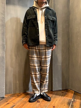 「UNION STATION（ユニオンステーション）のビッグシルエットコーデュロイシャツ（シャツ/ブラウス）」を使った、fumittさん（メンズ・178cm）の秋コーディネート