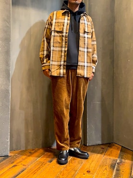 「UNION STATION（ユニオンステーション）のコーデュロイシェフパンツ（その他パンツ）」を使った、fumittさん（メンズ・178cm）の秋コーディネート
