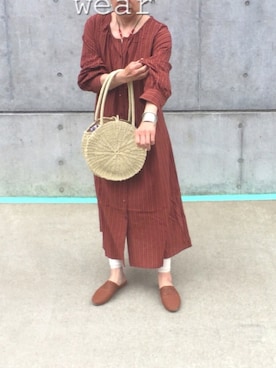 「LAKOLE（ラコレ）のアイテム（かごバッグ）」を使った、ゆりさん（レディース・154cm）の春コーディネート