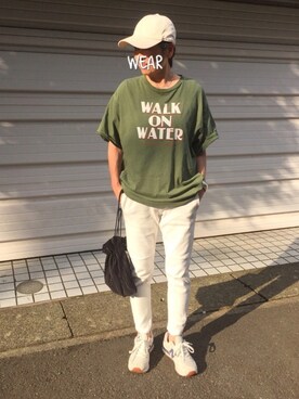 スニーカーを使った スウェットパンツ のレディース人気ファッションコーディネート Wear