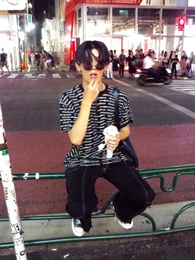 「DOLCE&GABBANA（ドルチェアンドガッバーナ）のアイテム（Tシャツ/カットソー）」を使った、とーまさん（メンズ・178cm）の秋コーディネート