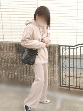 「adidas（アディダス）のアイテム（アナログ腕時計）」を使った、ｒｉｉさん（レディース・151cm）の春コーディネート