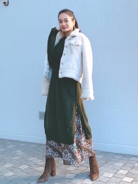 「Vicente（ヴィセンテ）のEarth color maxiワンピース（ワンピース）」を使った、黒木 ナツミ🦋さん（レディース・162cm）の冬コーディネート