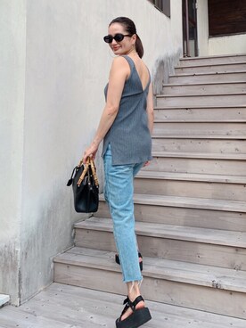 「Teva（テバ）のTEVA FLATFORM UNIVERSAL（サンダル）」を使った、黒木 ナツミ🦋さん（レディース・162cm）の夏コーディネート