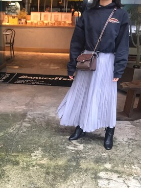 「ZARA（ザラ）のアイテム（シューズ、ブラック系）」を使った、あやちーさん（レディース）の秋コーディネート