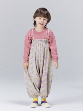 「アイテム（オールインワン・サロペット、ベージュ系）」を使った、MARKEY'Sさん（キッズ・107cm）の春コーディネート