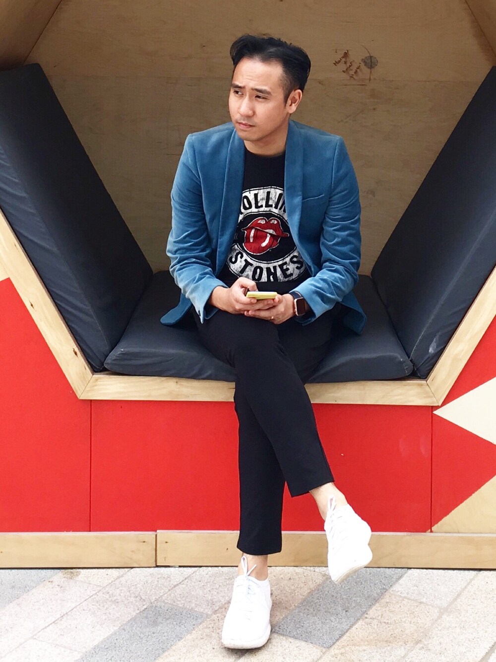「fashion、STYLE、ootd、lookbook、秋冬、velvet、Suit、smart casual、cool、follow」｜「TOPMANのアイテム（スーツジャケット、その他）」を使った、Jeffreyさん（メンズ・182cm）の秋コーディネートの1枚目の写真