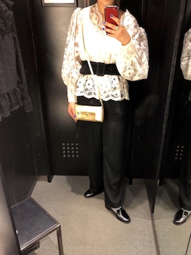 「GAP（ギャップ）のGap ハイライズ ベルト ワイドレッグパンツ（TENCEL（TM））（その他パンツ、ブラック系）」を使った、キャノさん（レディース）の秋コーディネート