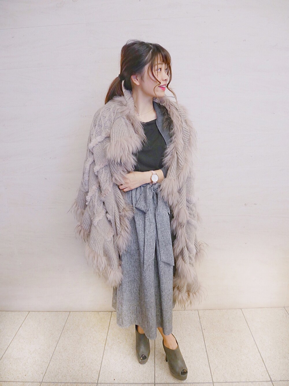 「大人カジュアル、シンプルコーデ、ラクチンコーデ、ootd、低身長コーデ、大人コーデ、キレイめ」｜「cawaiiのウエストリボンのクラシカルワンピース（ワンピース、ブラック系）」を使った、♡高橋 里彩子さん（レディース・154cm）の冬コーディネートの1枚目の写真