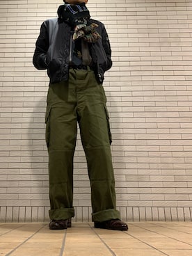 「ネクタイ」｜「アイテム（MA-1）」を使った、しょーへいさん（メンズ・180cm）の冬コーディネート