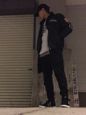 「YEEZUS（イーザス）のアイテム」を使った、こーたさん（メンズ・180cm）の冬コーディネート